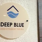 Deep Blue Horizon By The Sea Апартамент