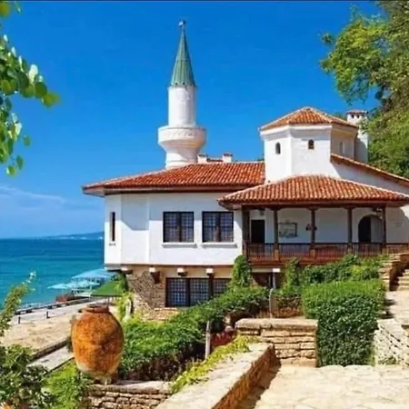 아파트 Deep Blue Horizon By The Sea 발치크